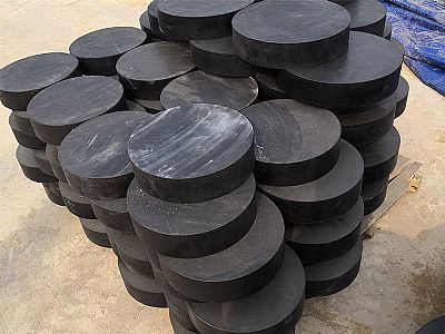 凌河区板式橡胶支座由若干层橡胶片与薄钢板经加压硫化